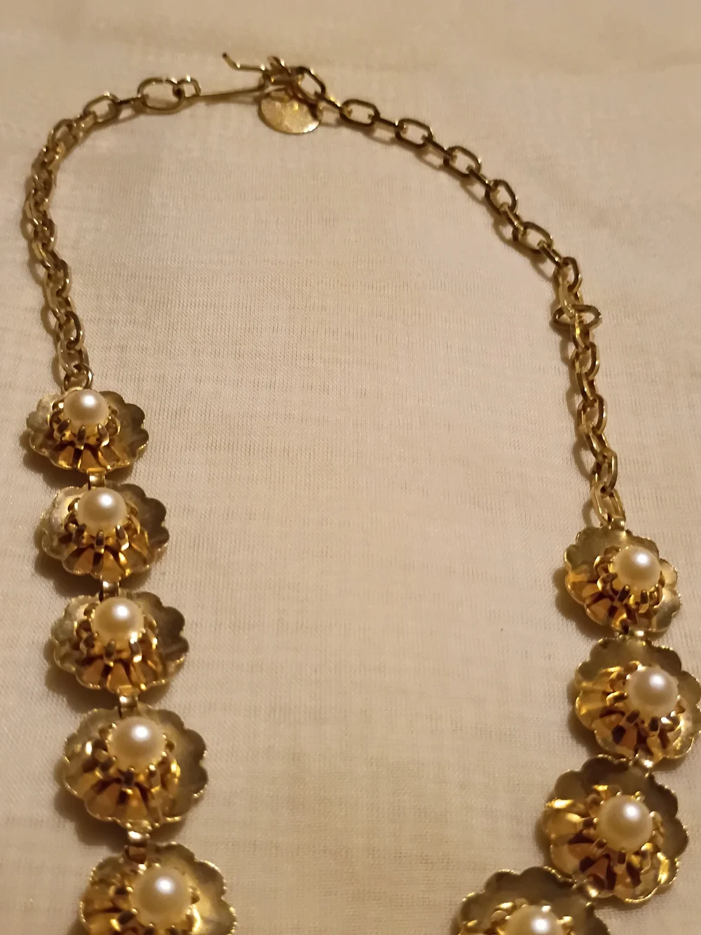 Delicate Gold Chain Bracelet with Disc Charm